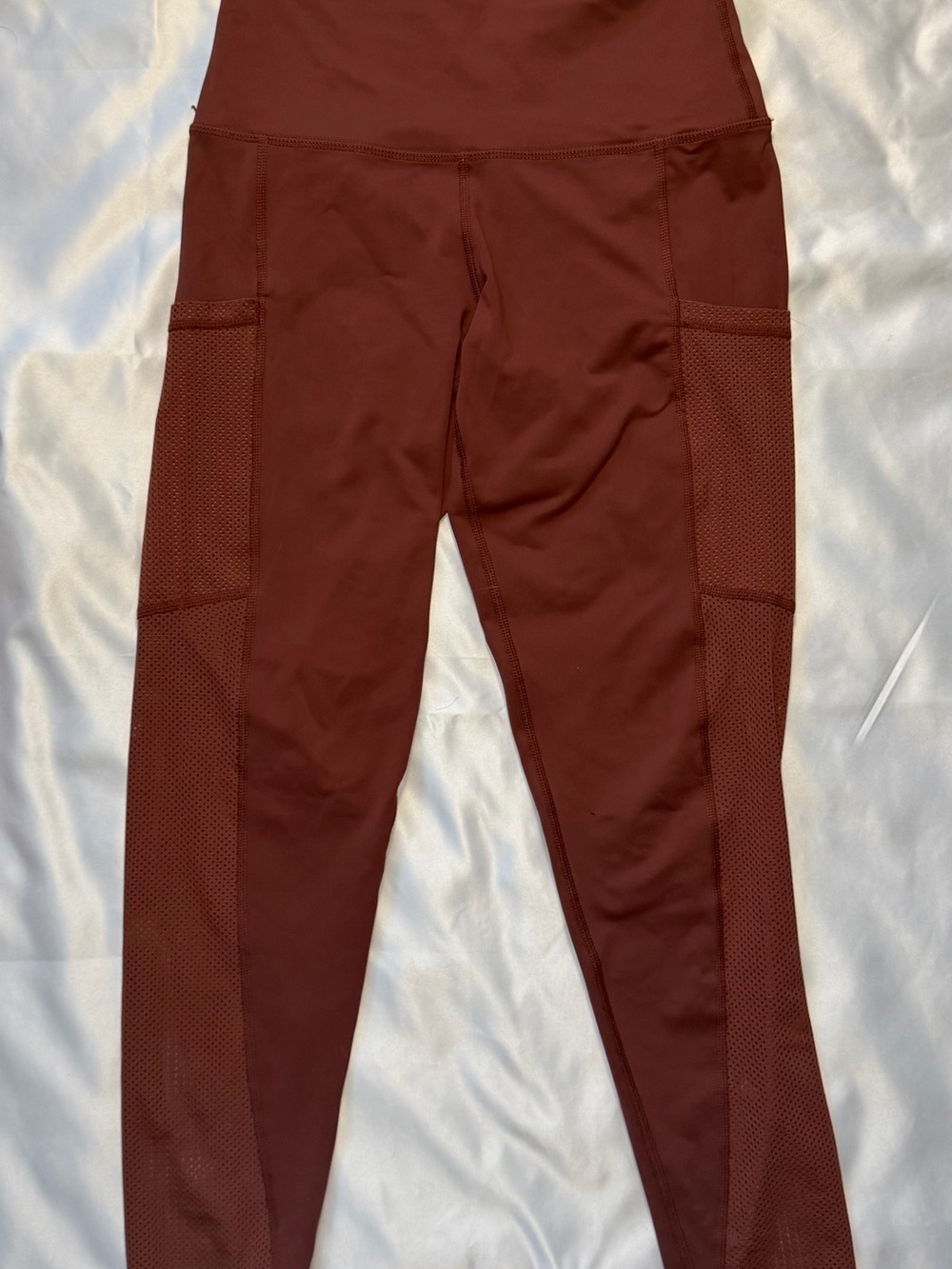Aerie Red/Brown Mesh Pocket Leggings